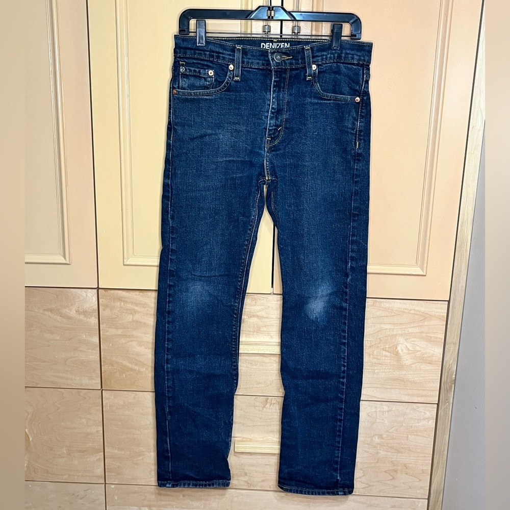 Mens Levis jeans size 30x32